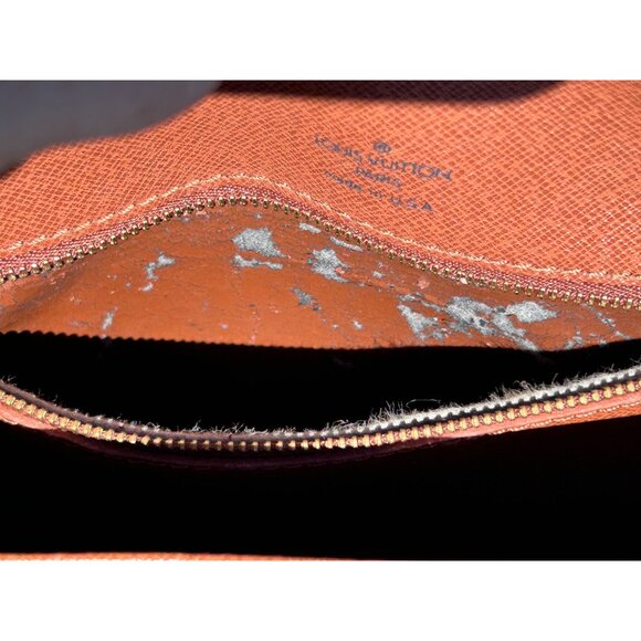 Vintage Louis Vuitton Monogram Saint Cloud GM Crossbody Bag - PreOwned - Picture 16 of 16